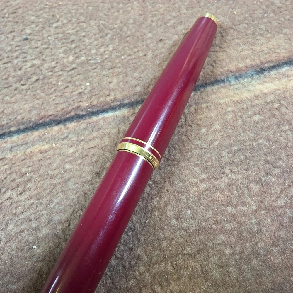 Montblanc Generation Fountain Pen Adult OS Burgundy Good 14K Gold Nib 585 Trim